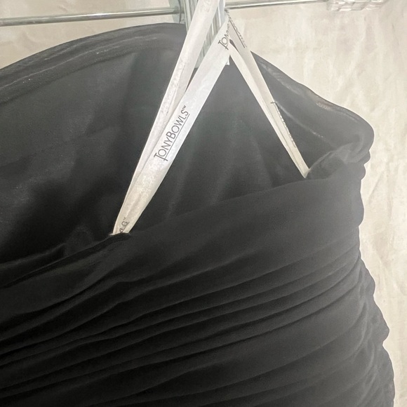 Tony Bowls Strapless Short Black with Silver Sequin Short Dress. Size 12. - Picture 5 of 11